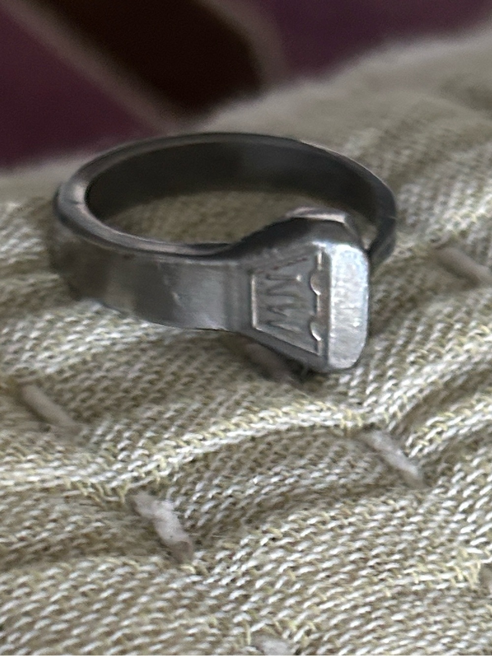 Antique/Vintage Prairie Diamond Northwestern Horse Nail Ring